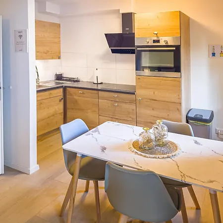 Immostay S#5 - Naehe Golfplatz- Wifi & 4k Tv, Parken Apartamento