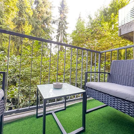 Immostay S#5 - Naehe Golfplatz- Wifi & 4k Tv, Parken